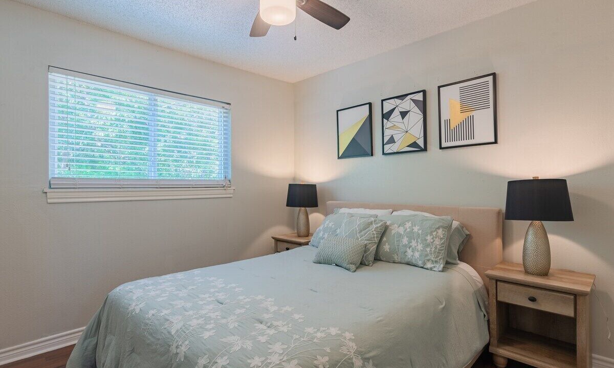 Photo of Bedroom in Mahncke Park