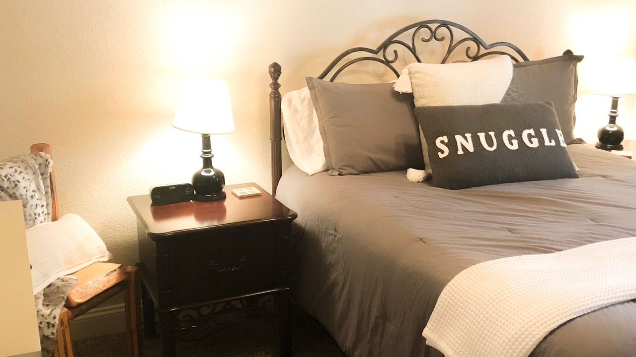 Photo of Bedroom in Shaver Lake