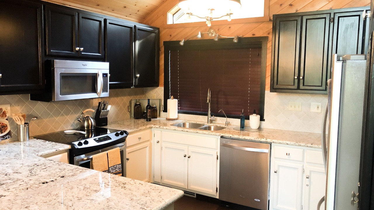 Photo of Kitchen in Shaver Lake