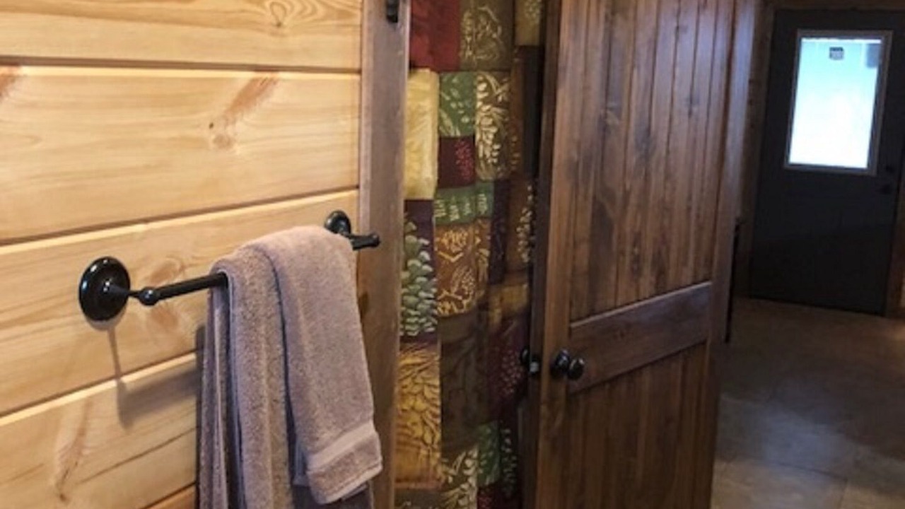Photo of Bathroom in Smithville