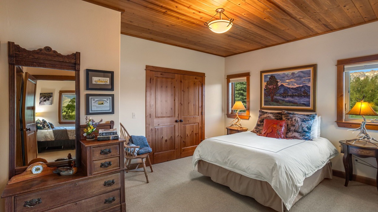 Photo of Others in Livingston