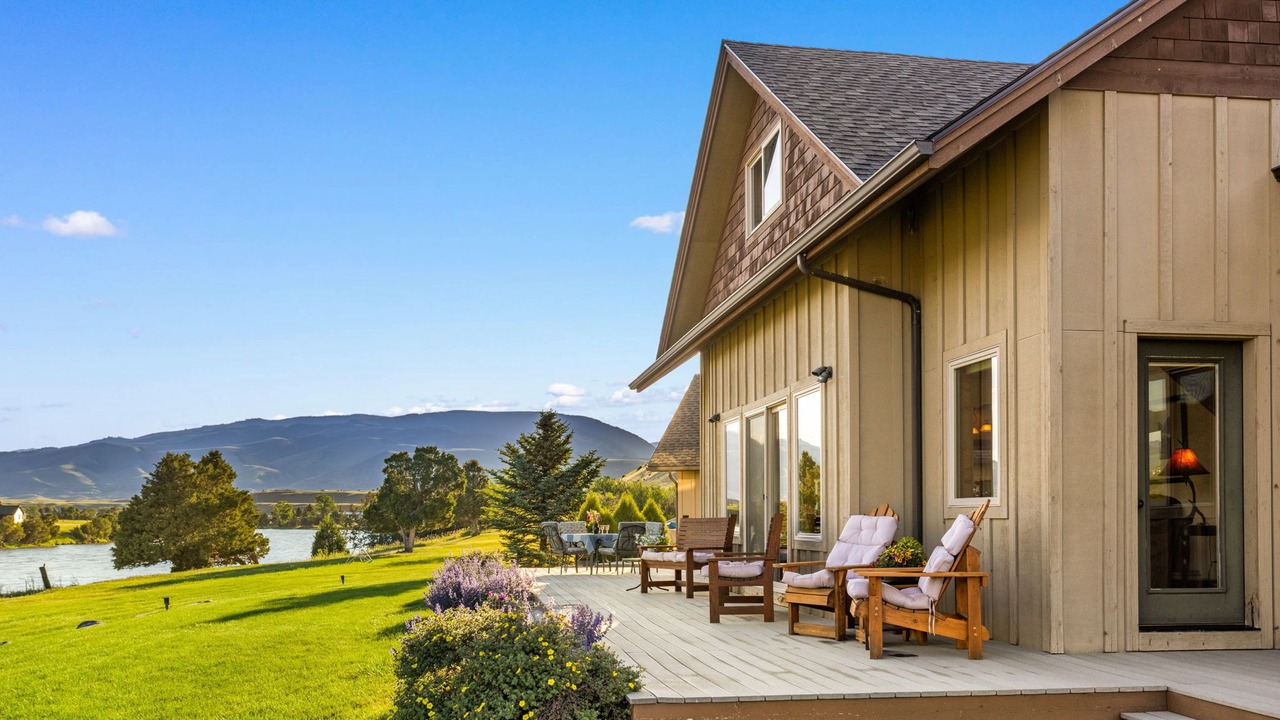 Photo of Patio Balcony in Livingston