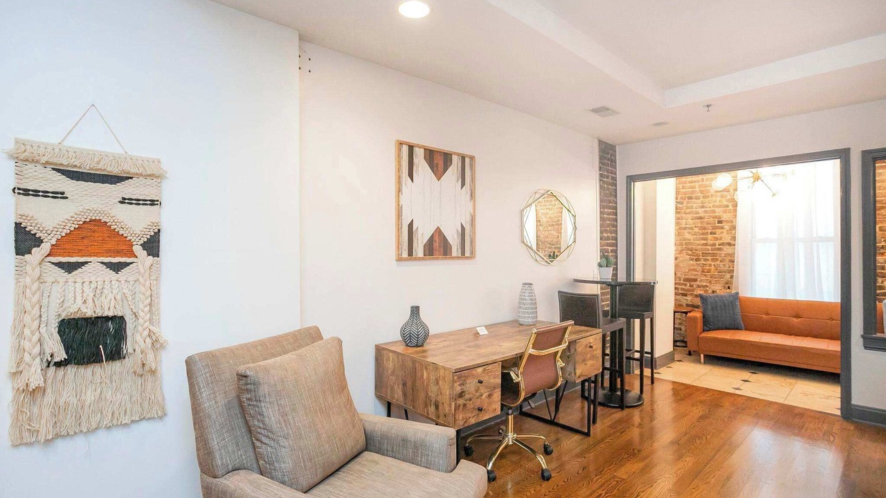 Photo of Livingroom in Downtown Nashville