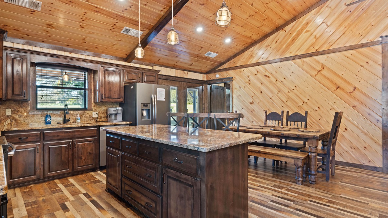 Photo of Kitchen in Golden