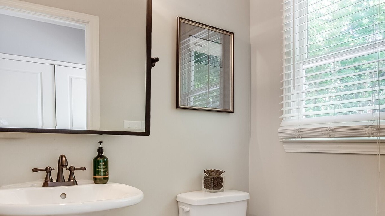 Photo of Bathroom in Old Fourth Ward