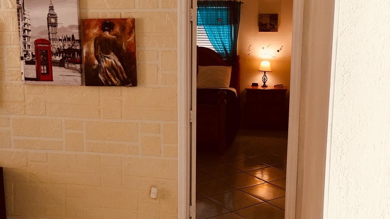 Photo of Bedroom in Cutler Bay