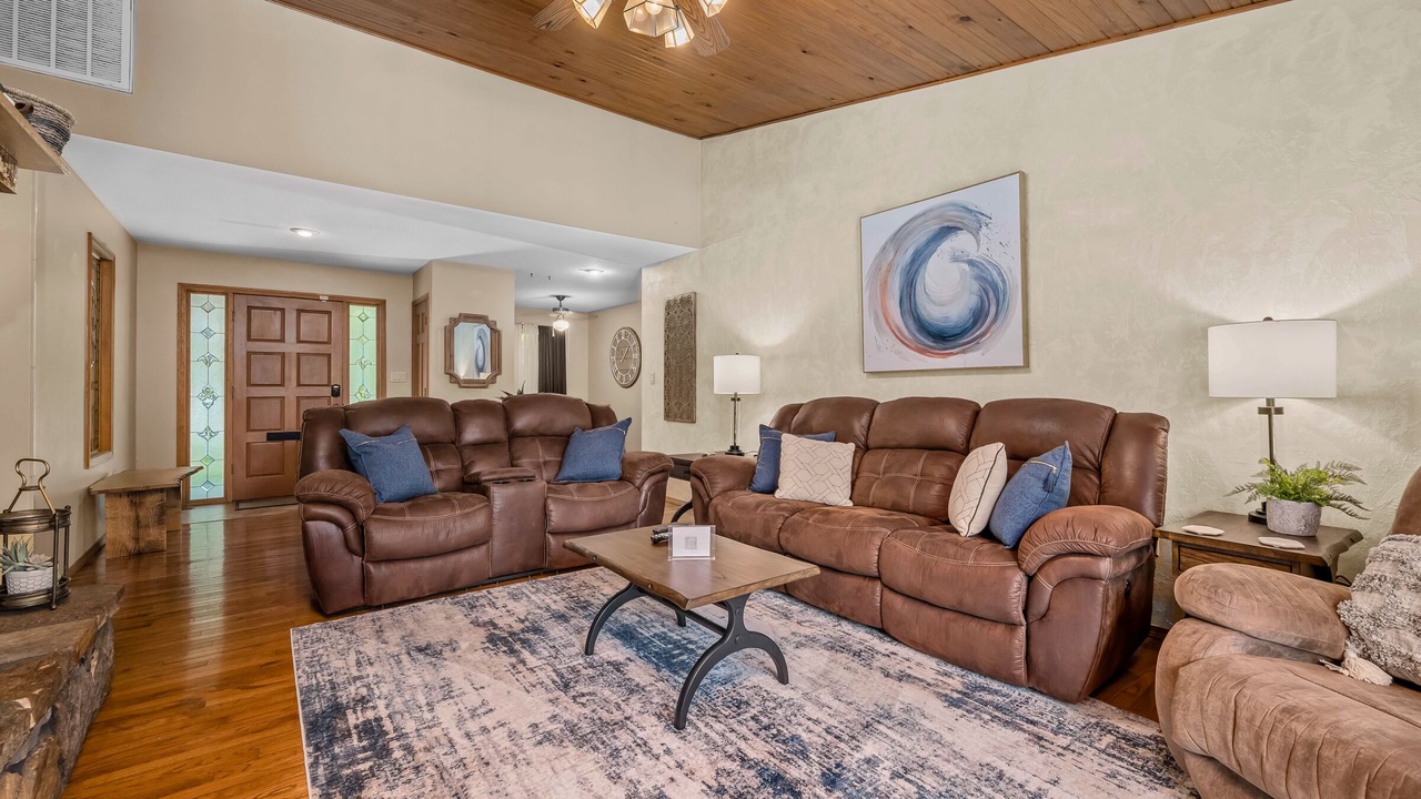 Photo of Others in Branson