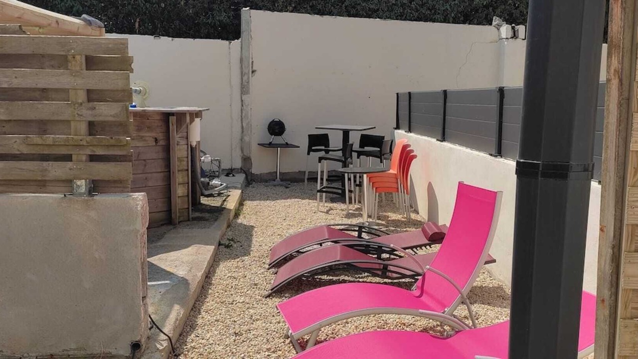 Photo of Patio Balcony in Landeda
