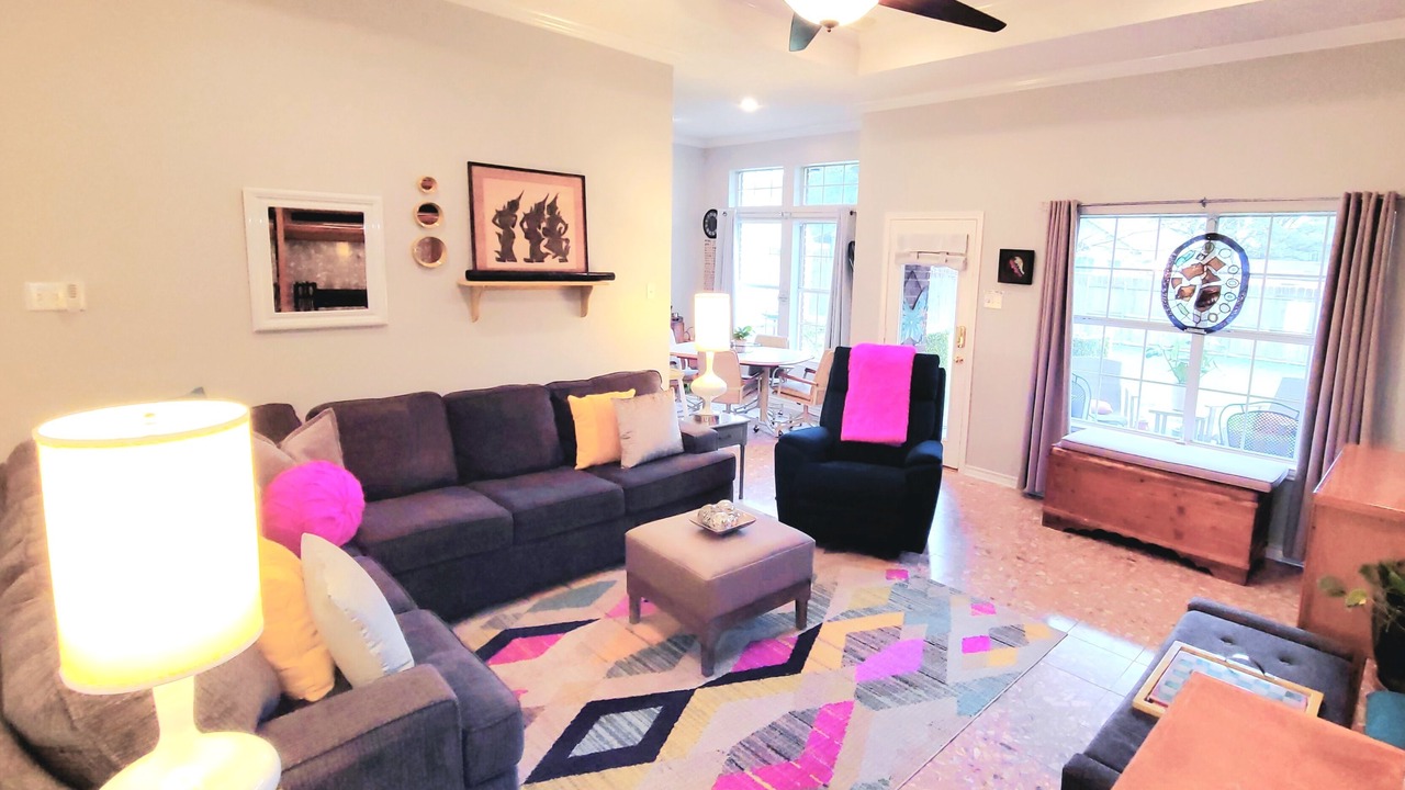 Photo of Livingroom in Woodway