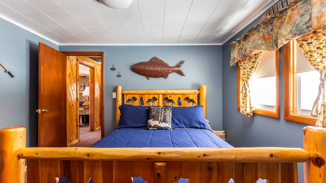 Photo of Bedroom in Grayling
