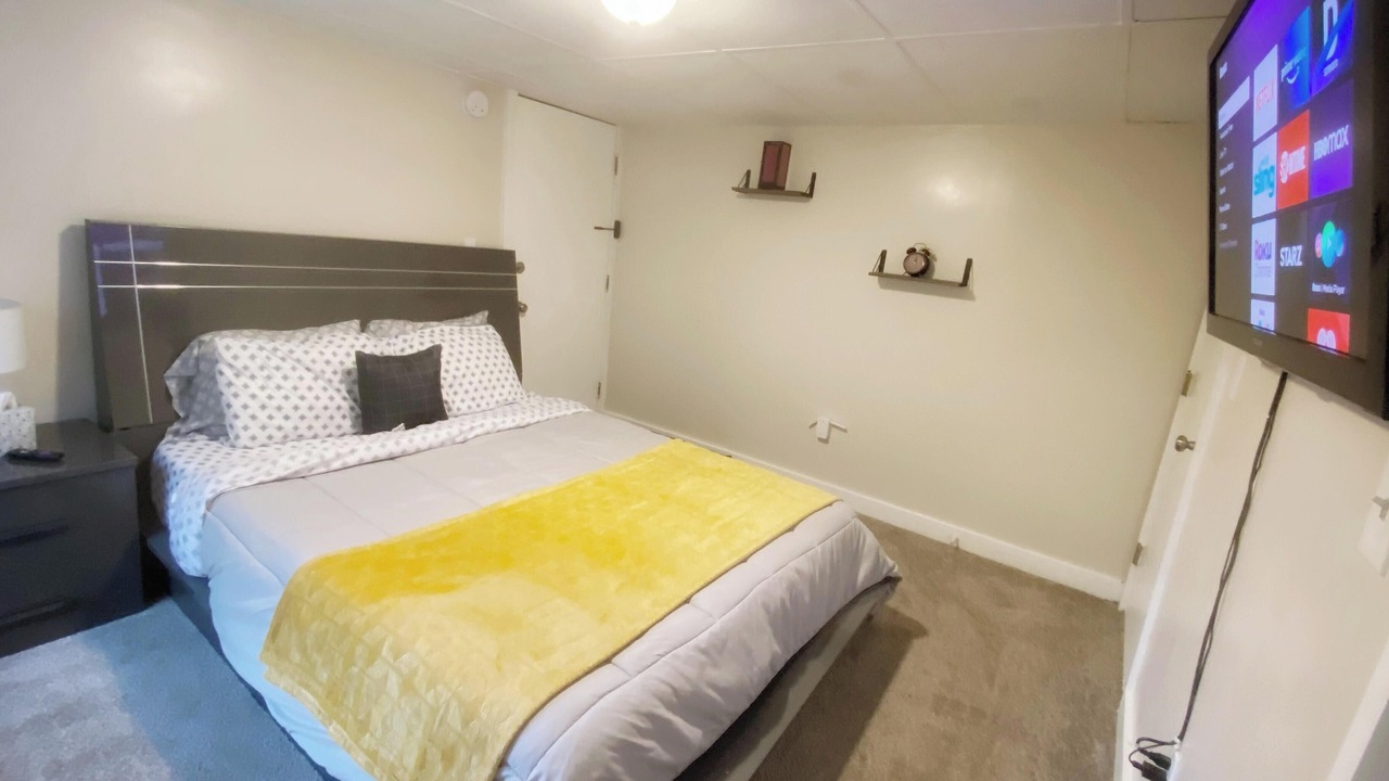 Photo of Bedroom in West End