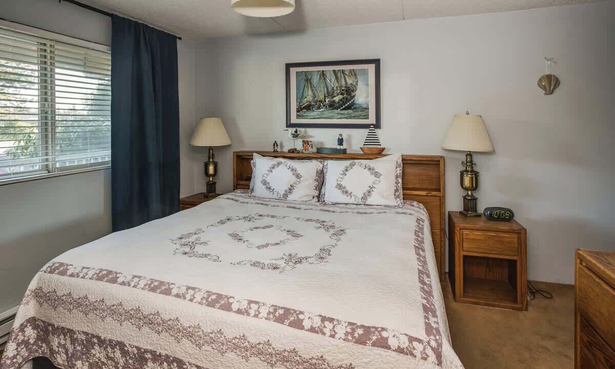 Photo of Bedroom in Gearhart