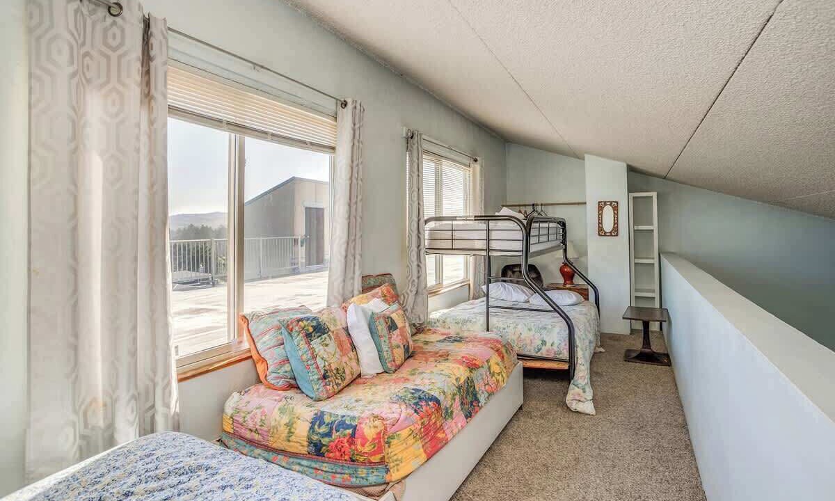 Photo of Bedroom in Gearhart