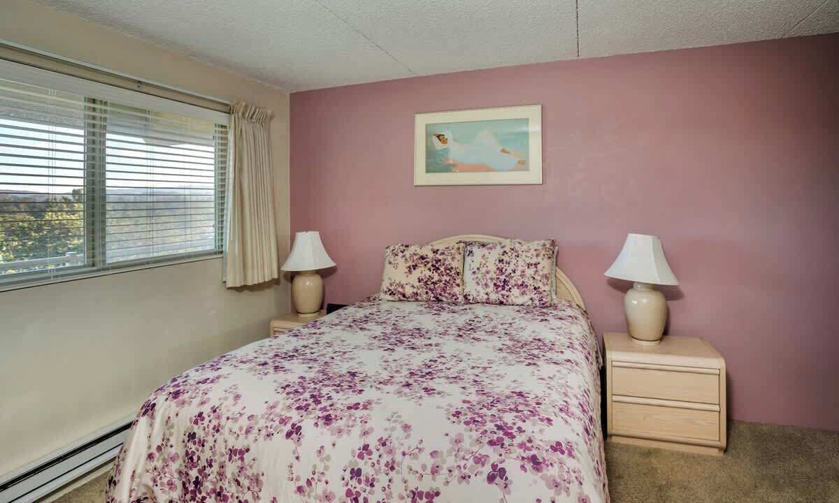Photo of Bedroom in Gearhart
