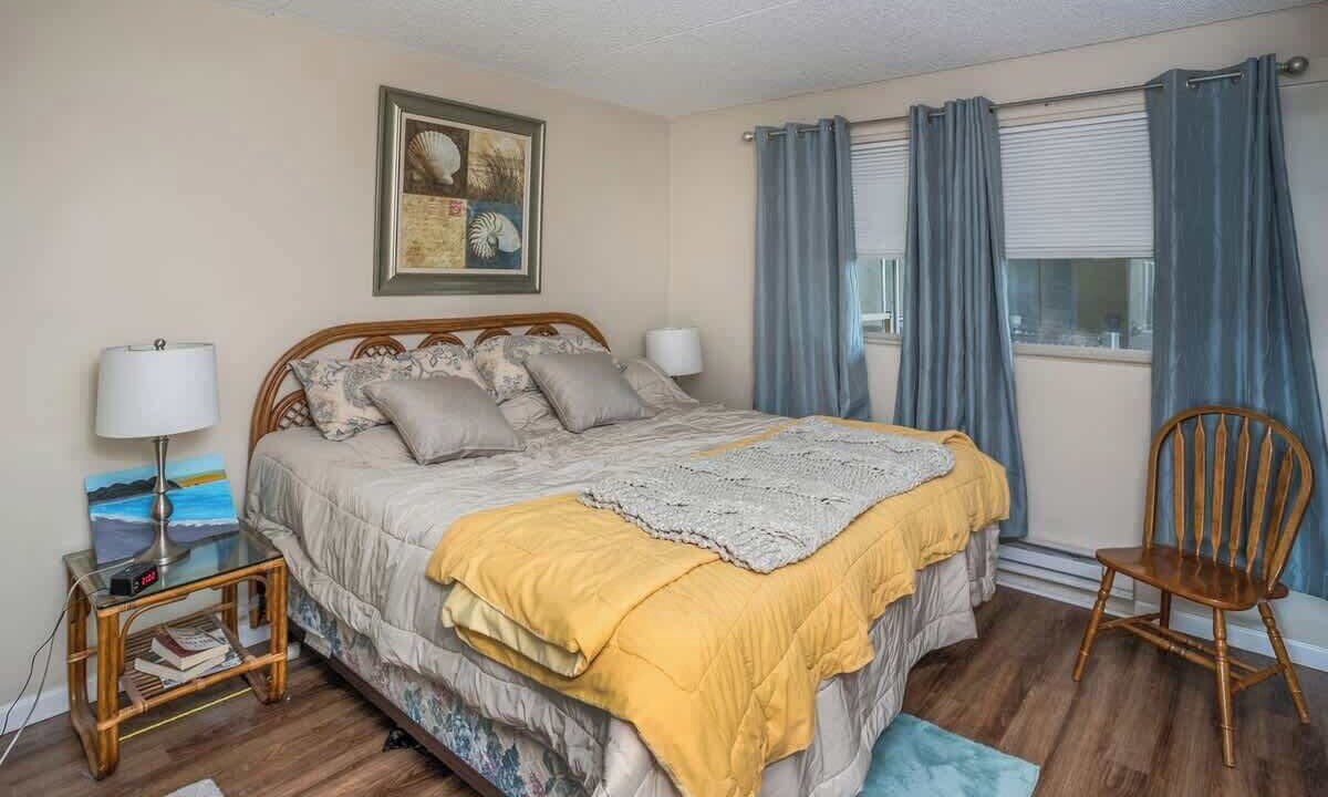 Photo of Bedroom in Gearhart
