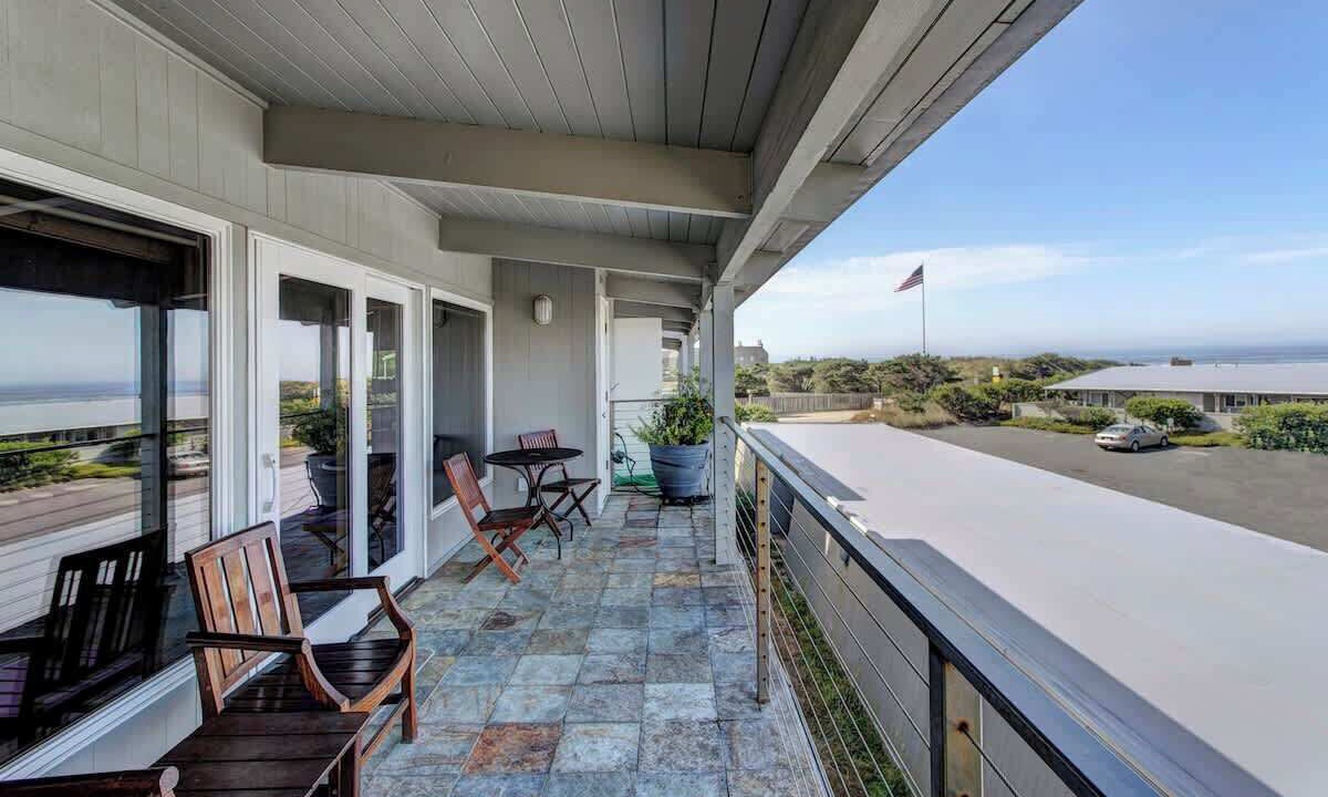 Photo of Patio Balcony in Gearhart