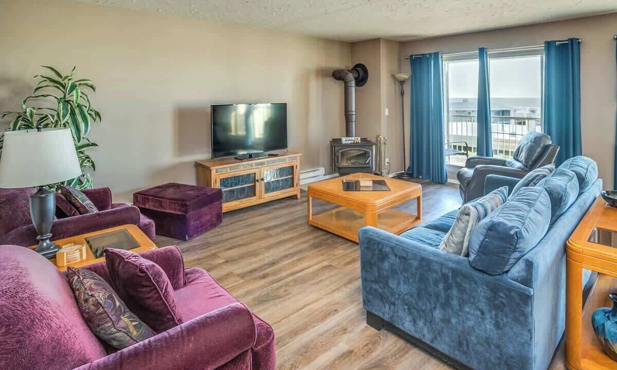 Photo of Livingroom in Gearhart