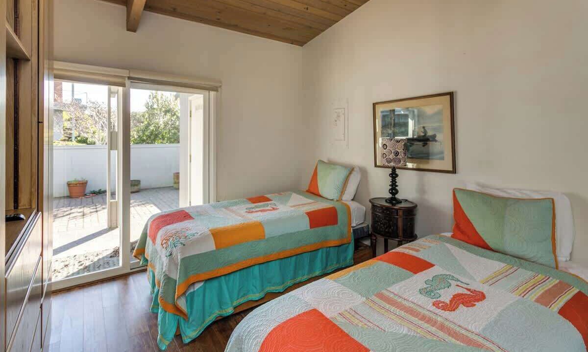 Photo of Bedroom in Gearhart