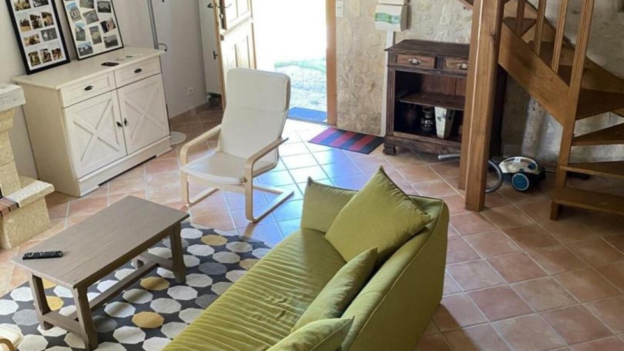 Photo of Livingroom in Saint-Epain