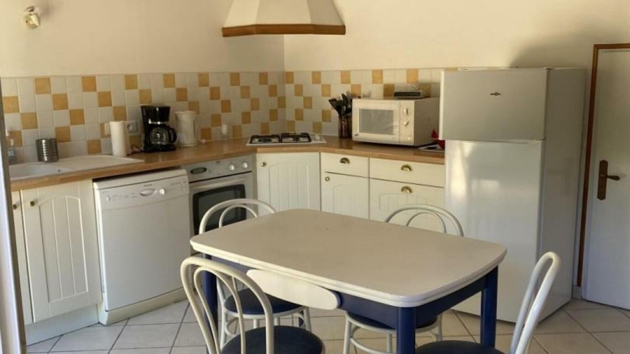 Photo of Kitchen in Saint-Epain