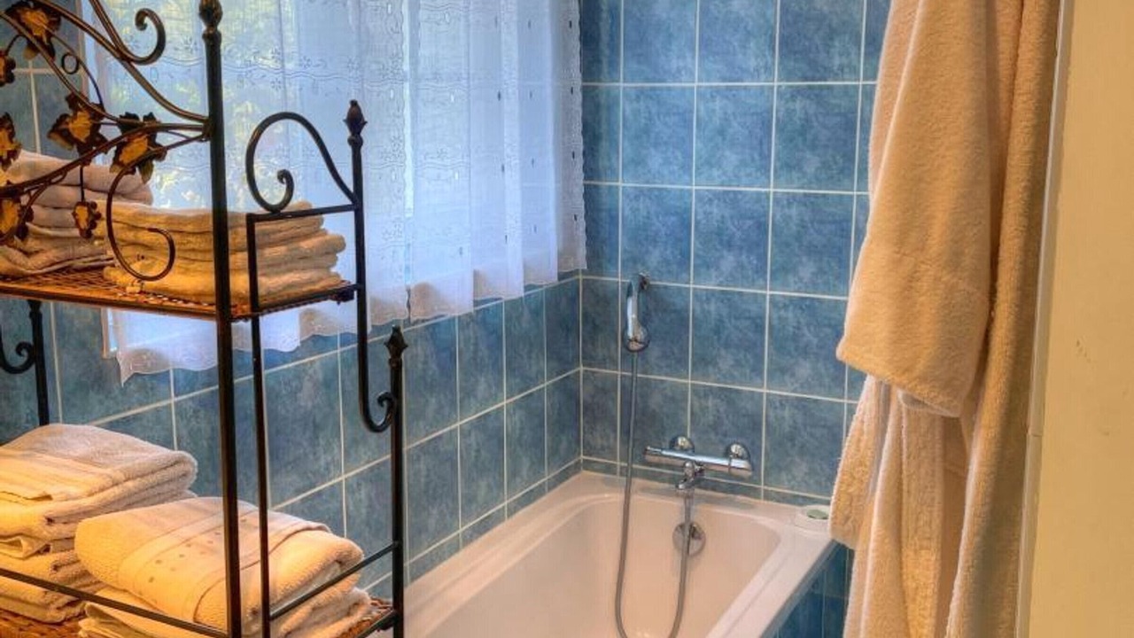 Photo of Bathroom in Villandry
