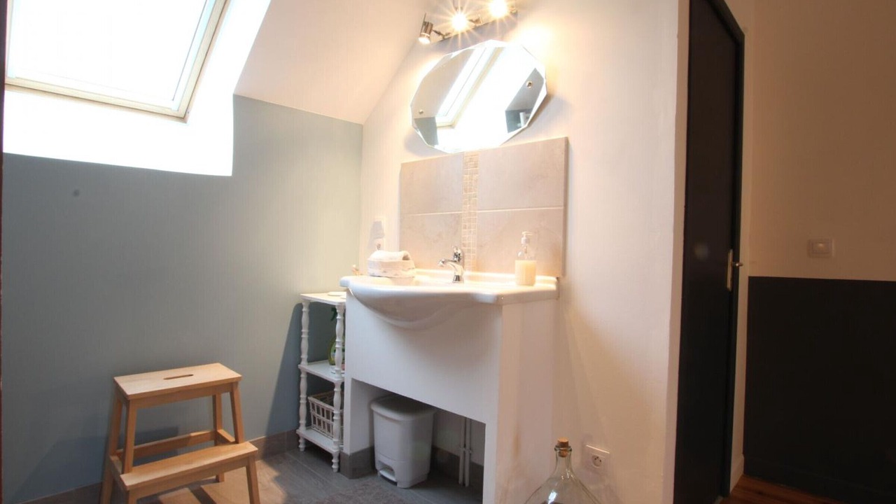 Photo of Bathroom in Bourguenolles