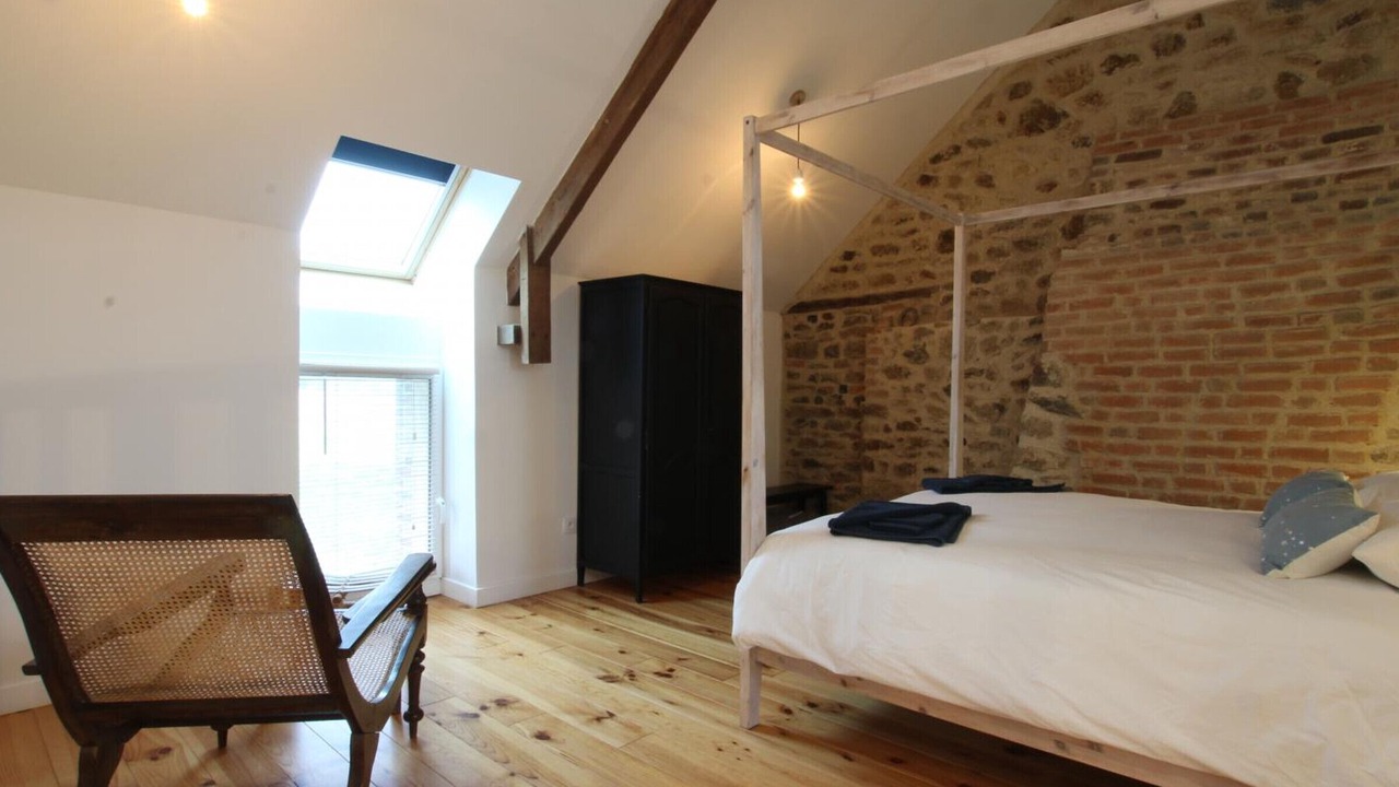 Photo of Bedroom in Bourguenolles
