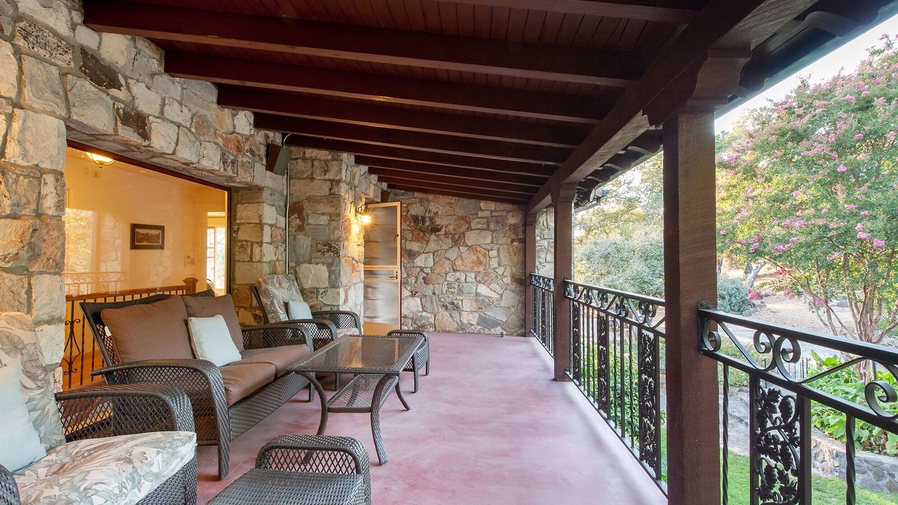 Photo of Patio Balcony in Sonoma