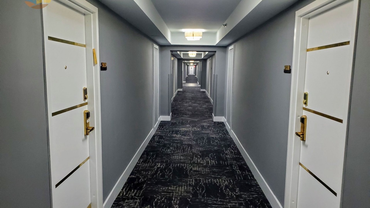 Photo of Others in Mid Beach