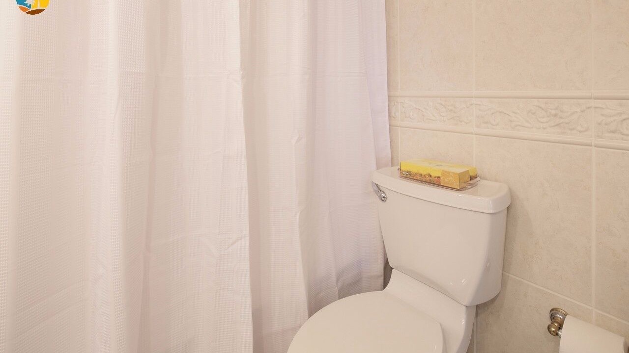 Photo of Bathroom in Mid Beach