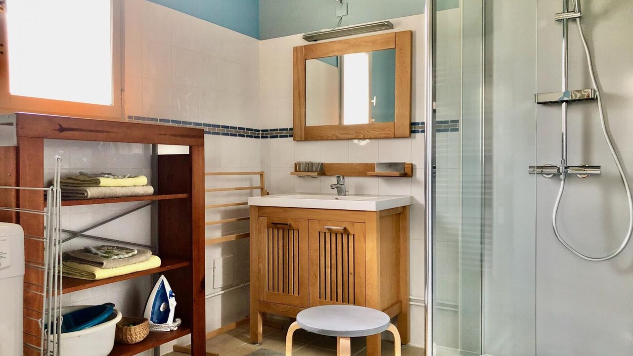 Photo of Bathroom in Mazieres-de-Touraine
