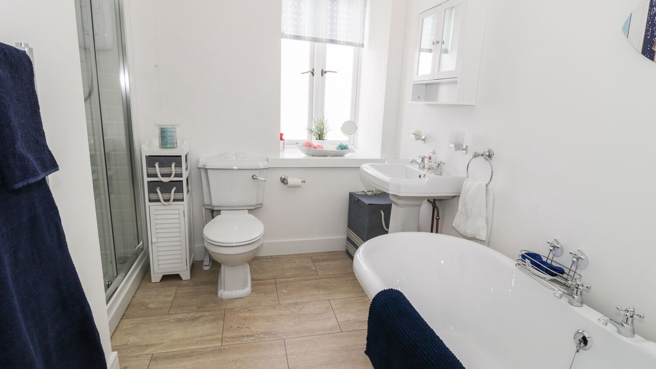 Photo of Bathroom in Allendale