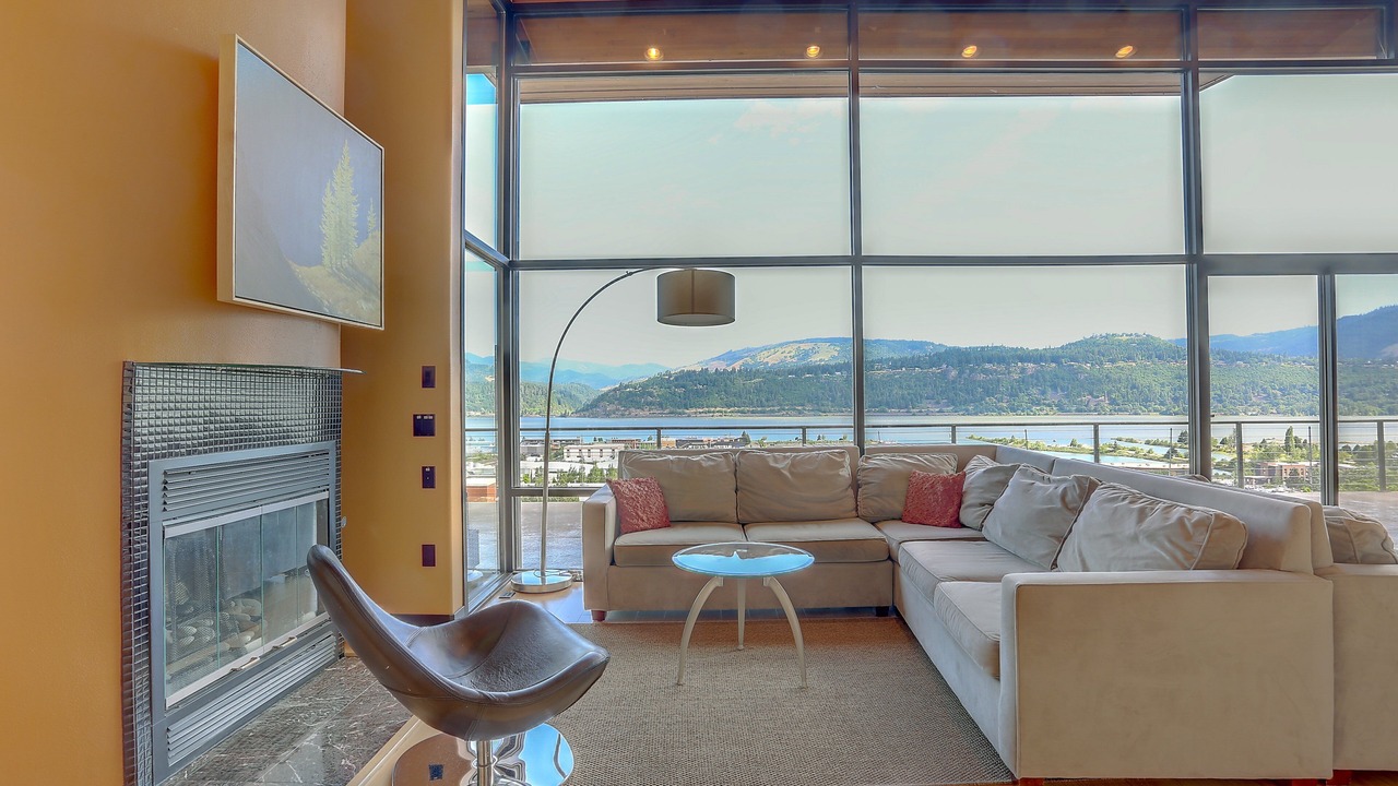 Photo of Livingroom in Hood River