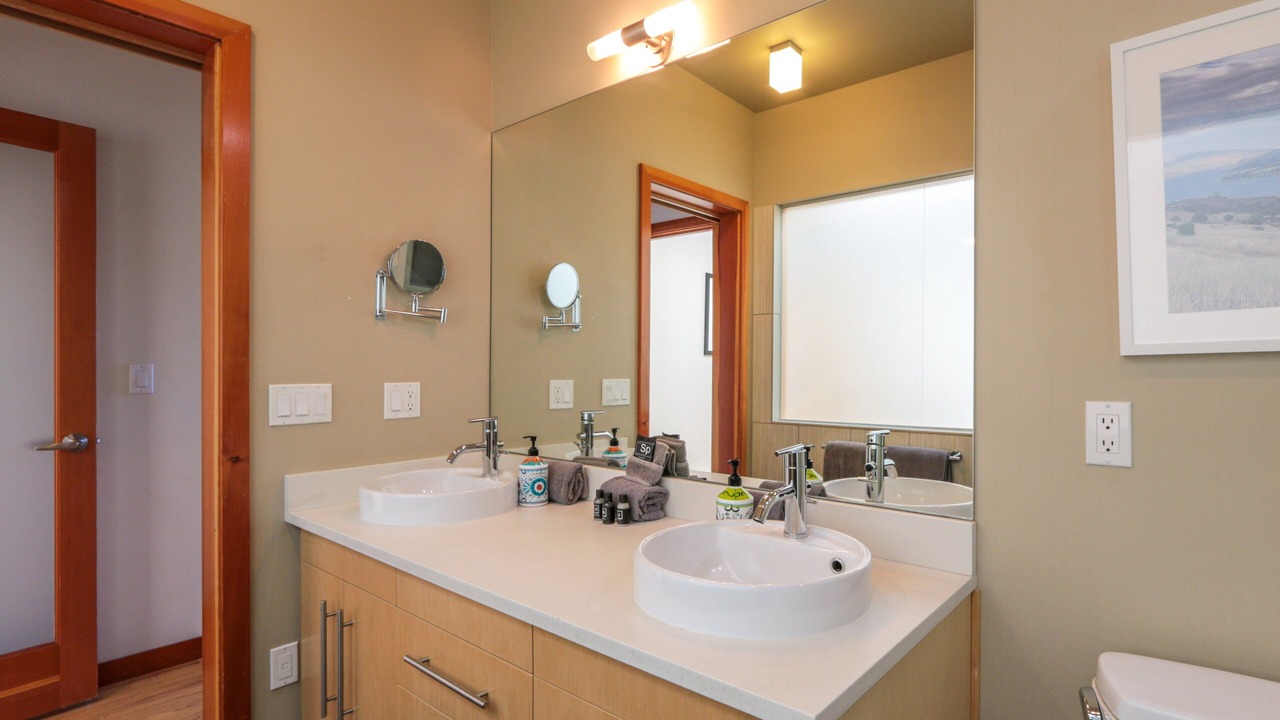Photo of Bathroom in Hood River
