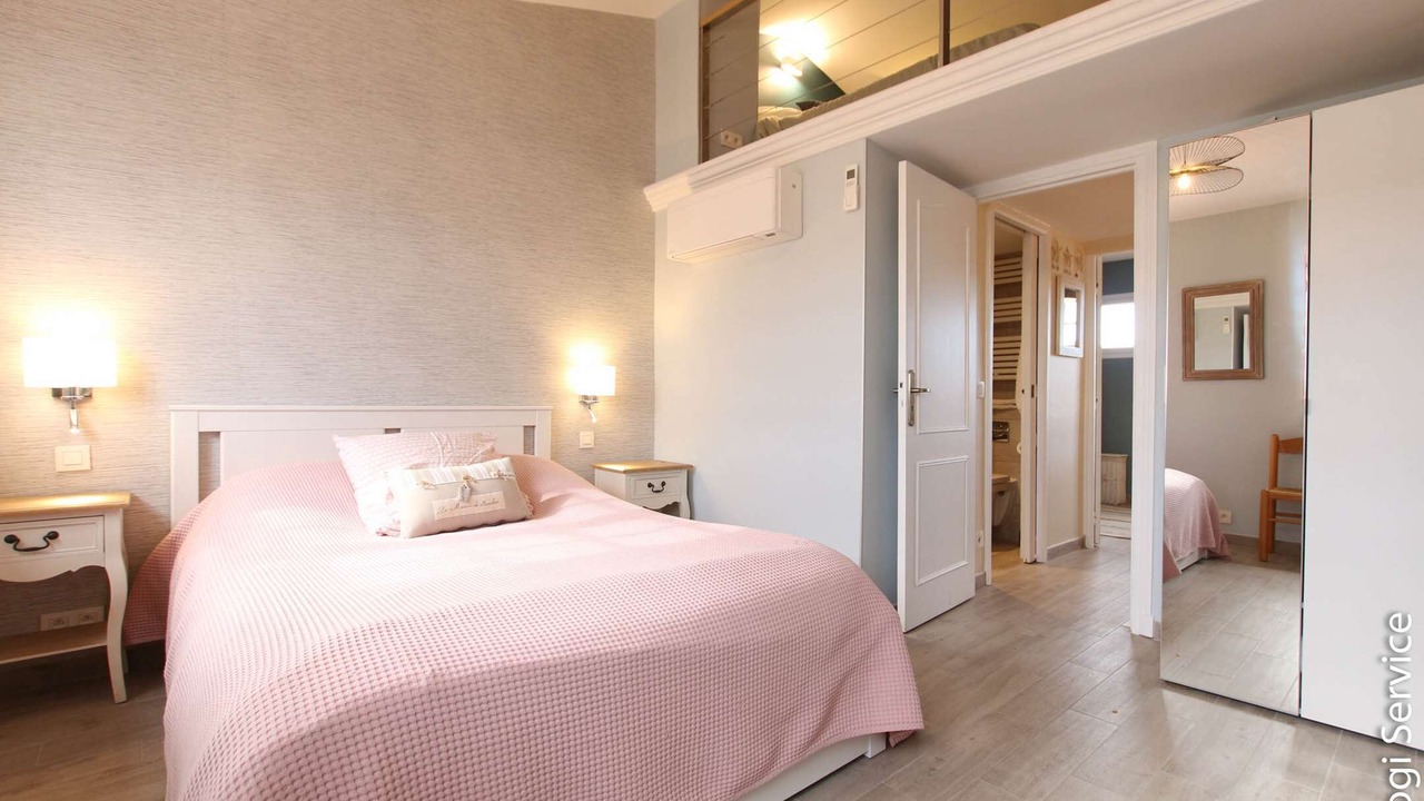 Photo of Bedroom in Port Grimaud
