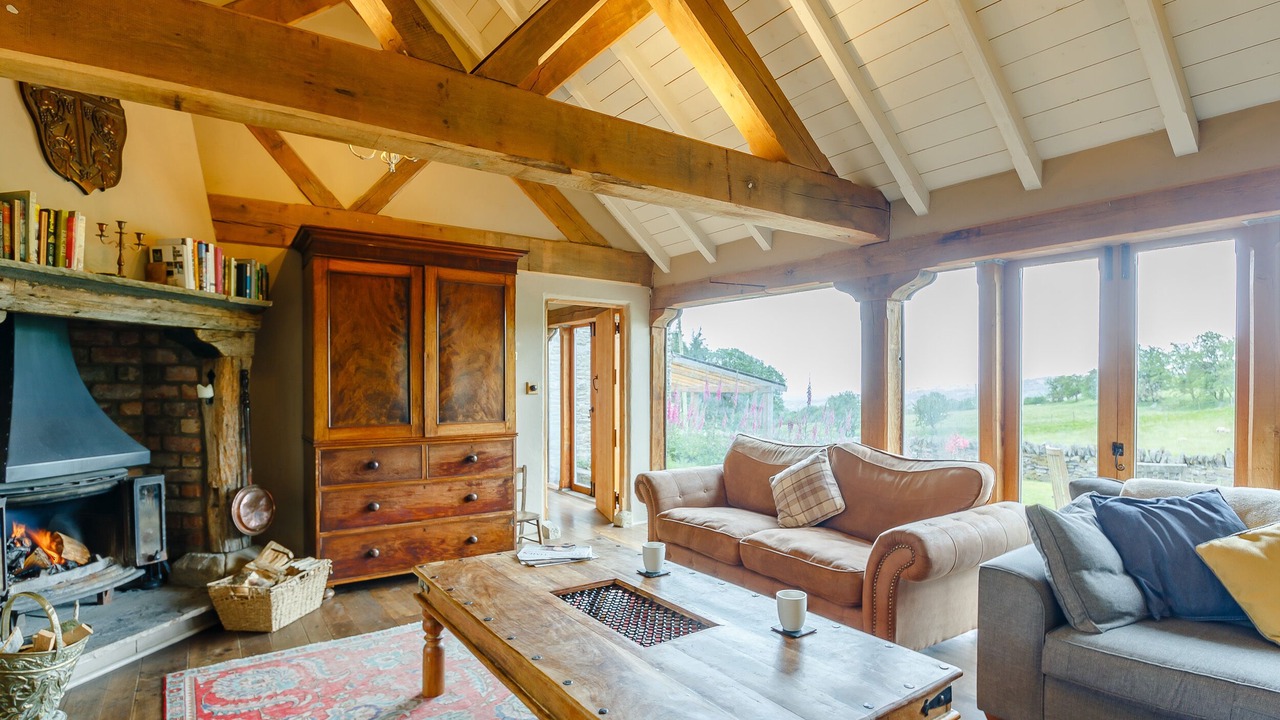 Photo of Livingroom in Pontfadog