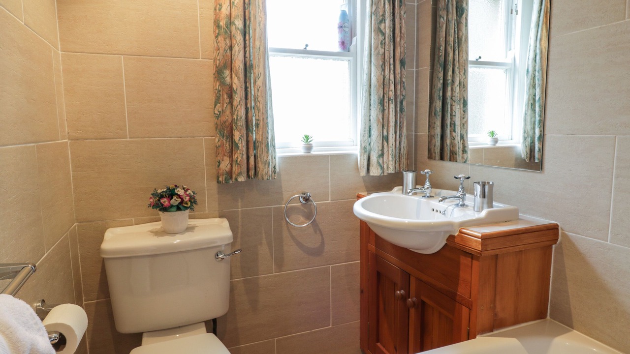 Photo of Bathroom in Kelso