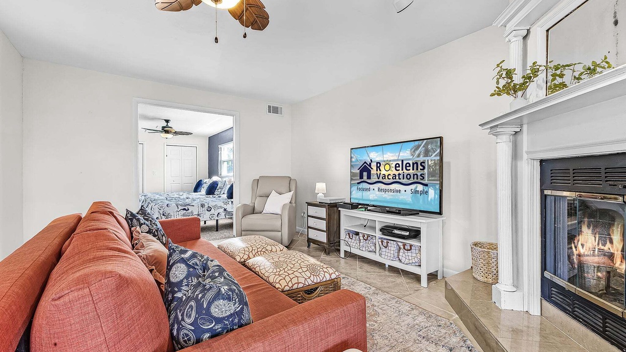 Photo of Livingroom in Caloosahatchee