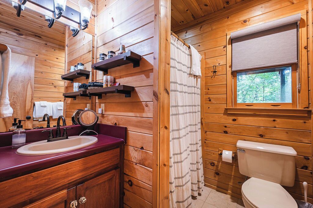 Photo of Bathroom in Sautee Nacoochee