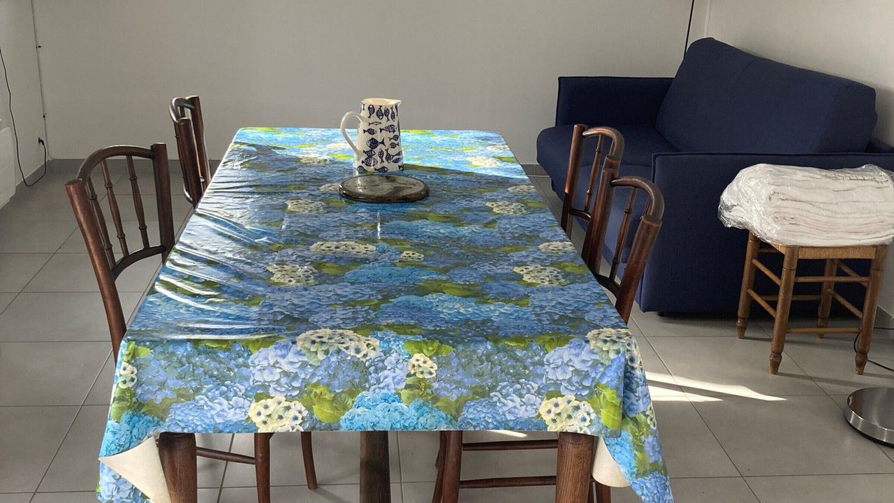 Photo of Others in Le Palais