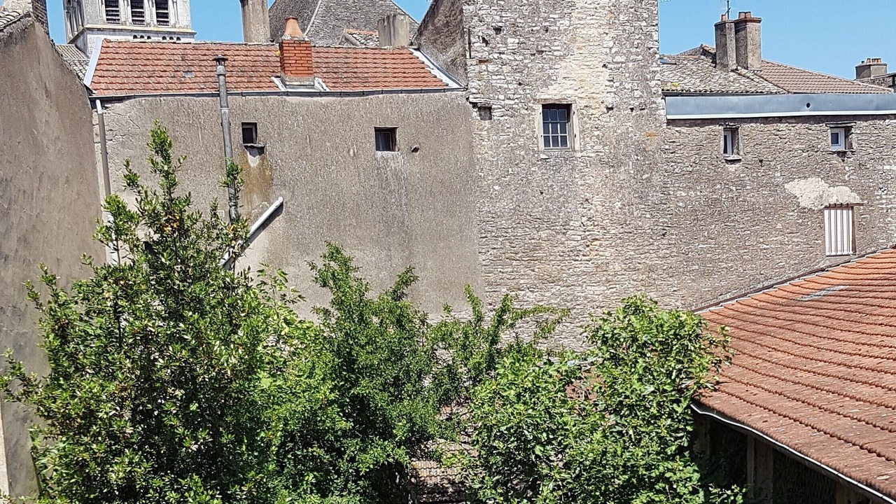 Photo of Outdoor in Tournus