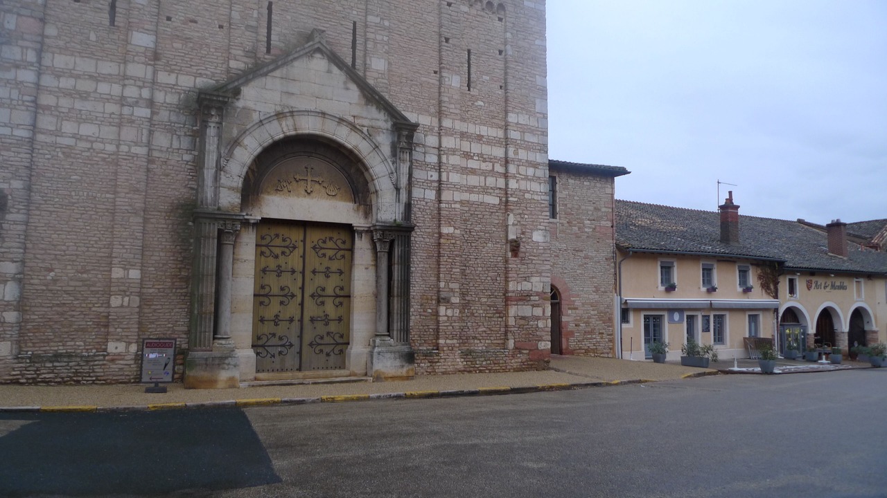 Photo of Others in Tournus