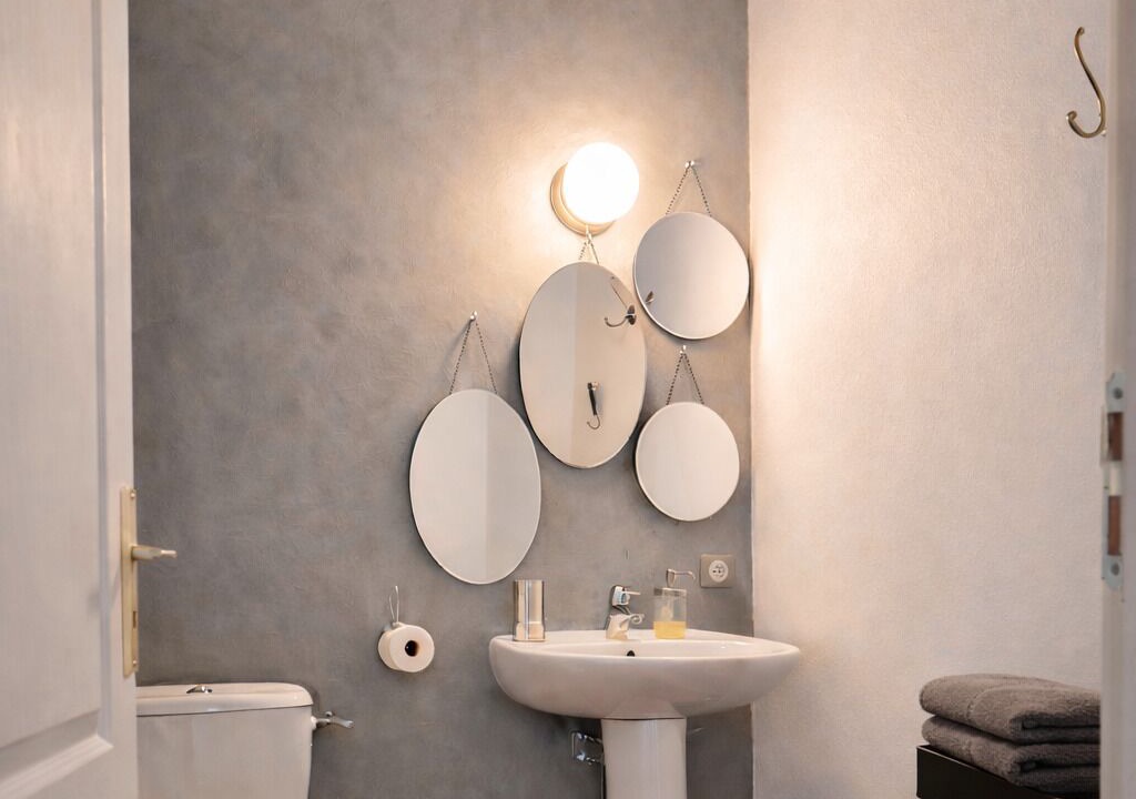 Photo of Bathroom in Tournus