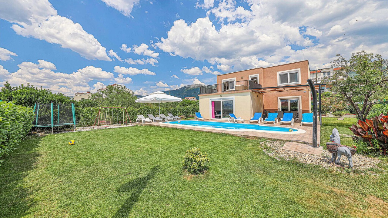 Photo of Outdoor in Kastel Kambelovac