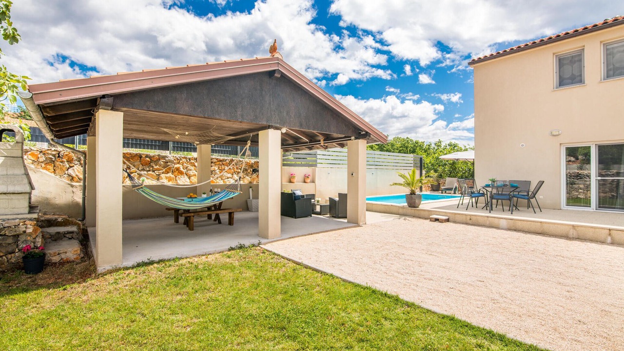 Photo of Outdoor in Kras