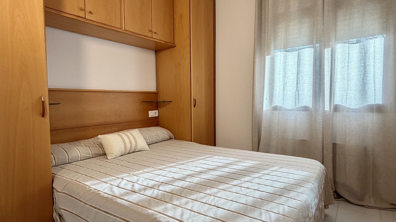 Photo of Bedroom in Pals