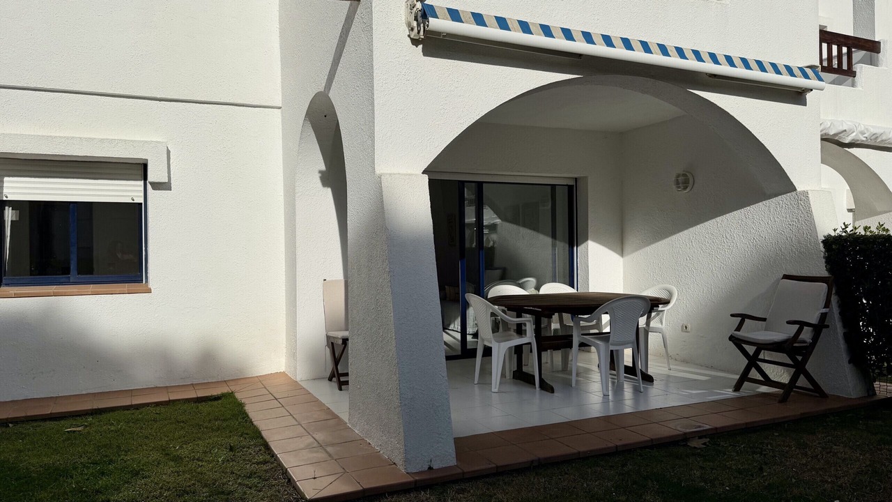 Photo of Outdoor in Pals