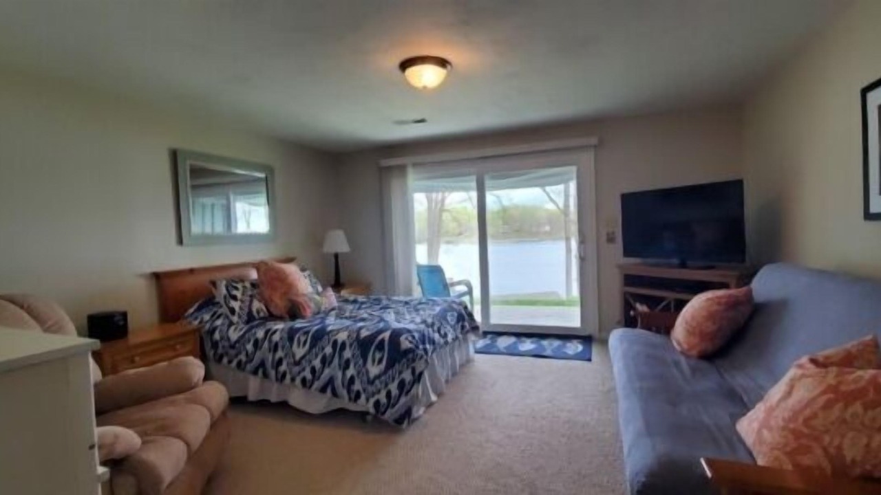 Photo of Bedroom in North Shore
