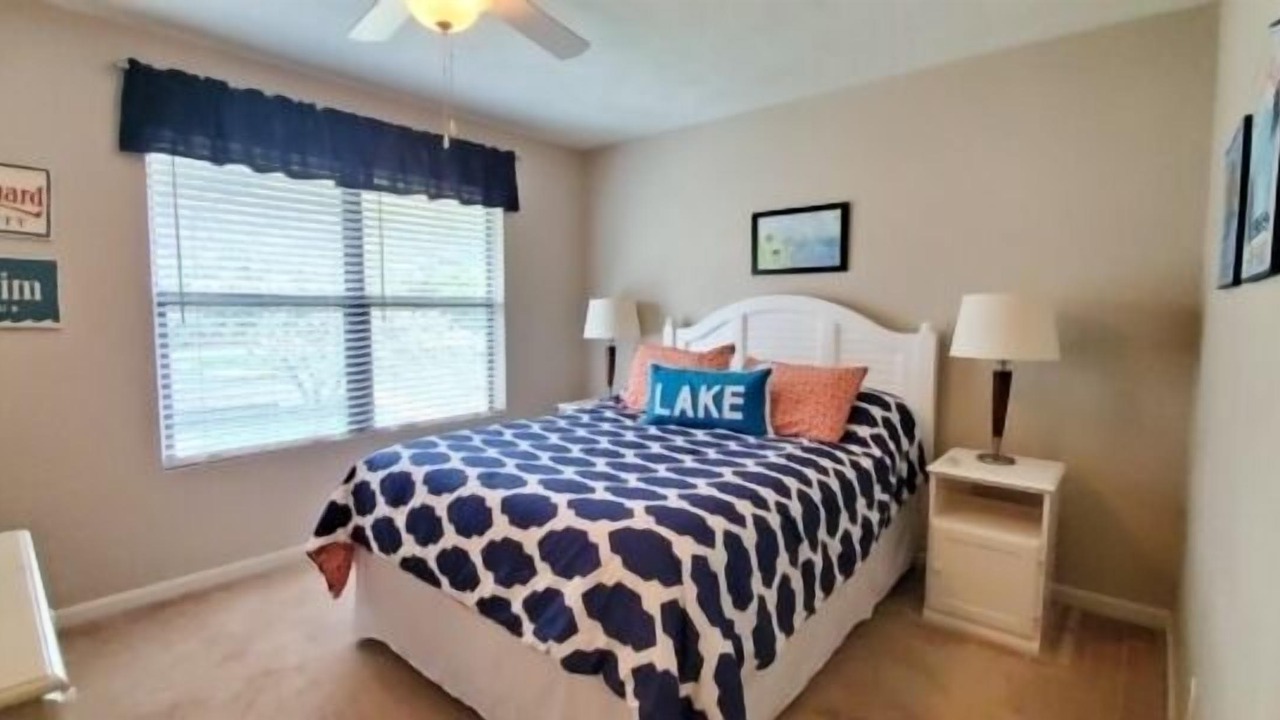 Photo of Bedroom in North Shore