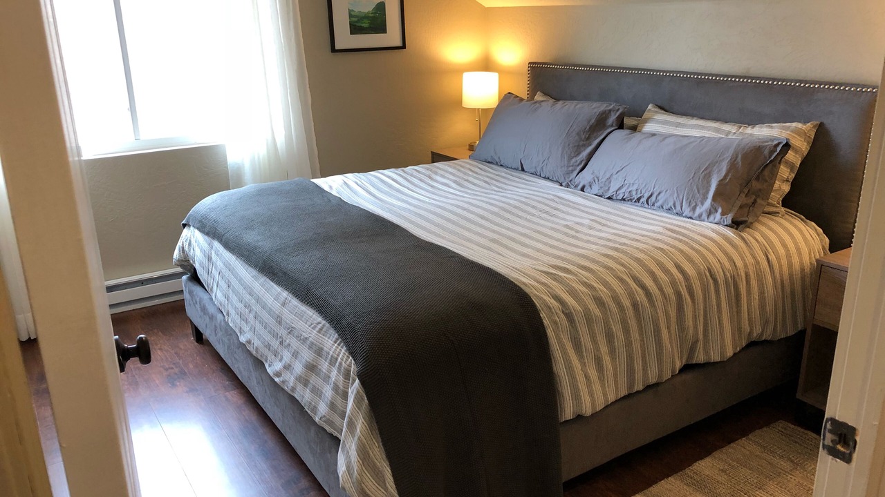 Photo of Others in University District